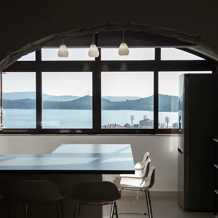 Maris Apartment